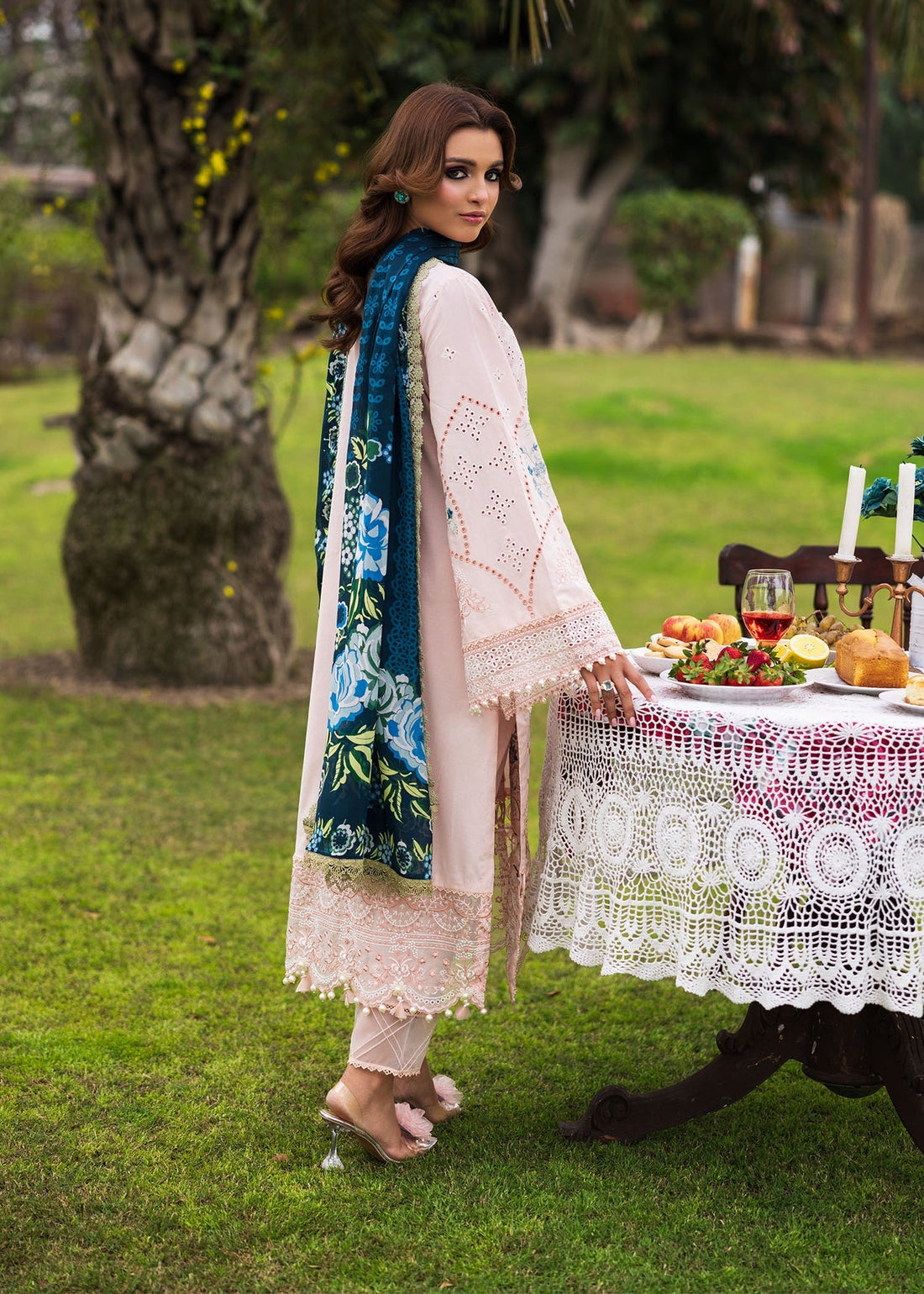 Paras by Pasha | Bloom and Beyond | Coral Bloom