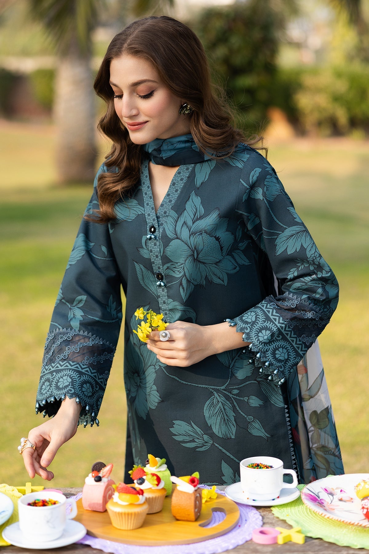 Alizeh | Sheen Lawn Prints 25 | AF-PL-6035-Nigella