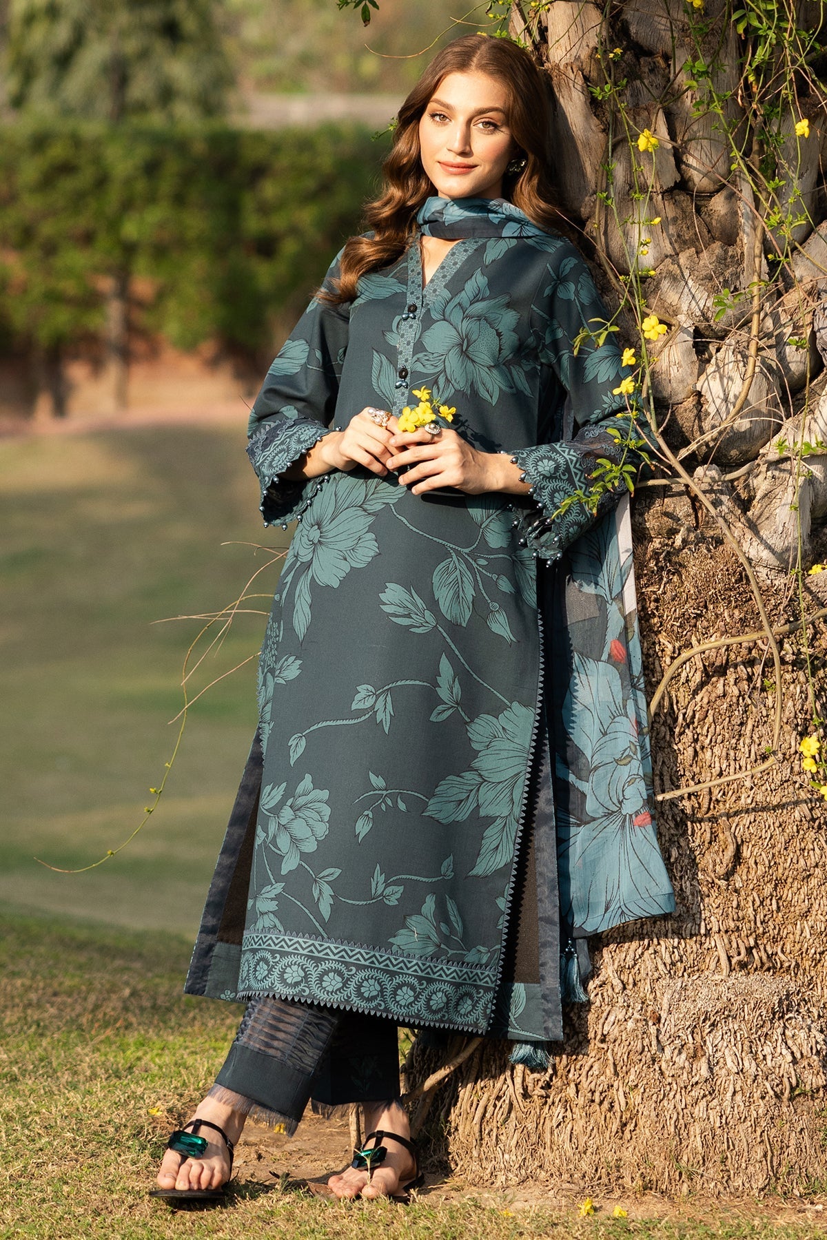Alizeh | Sheen Lawn Prints 25 | AF-PL-6035-Nigella