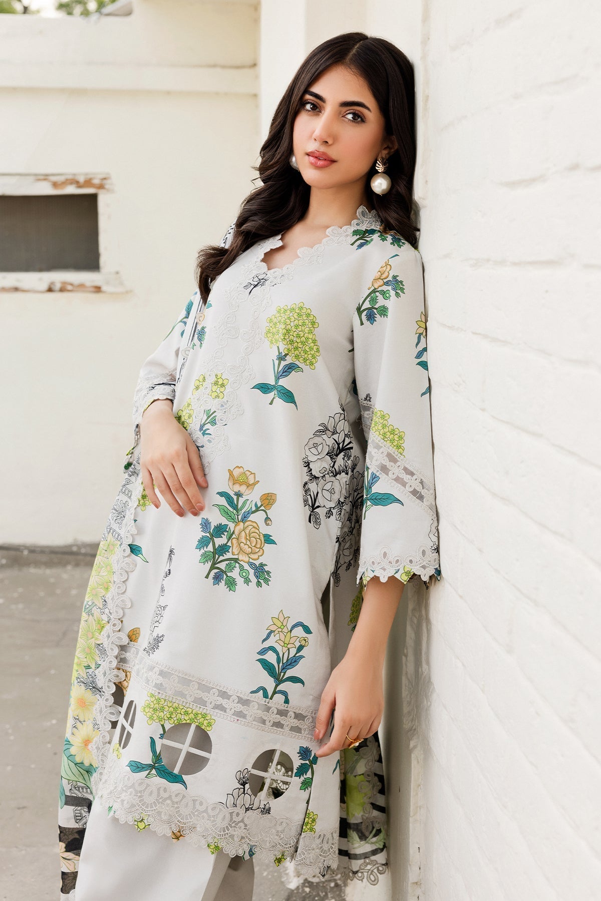 Charizma | Lawn Collection 24 | RN4-24 - Official Charizma - Agha Fabrics UK