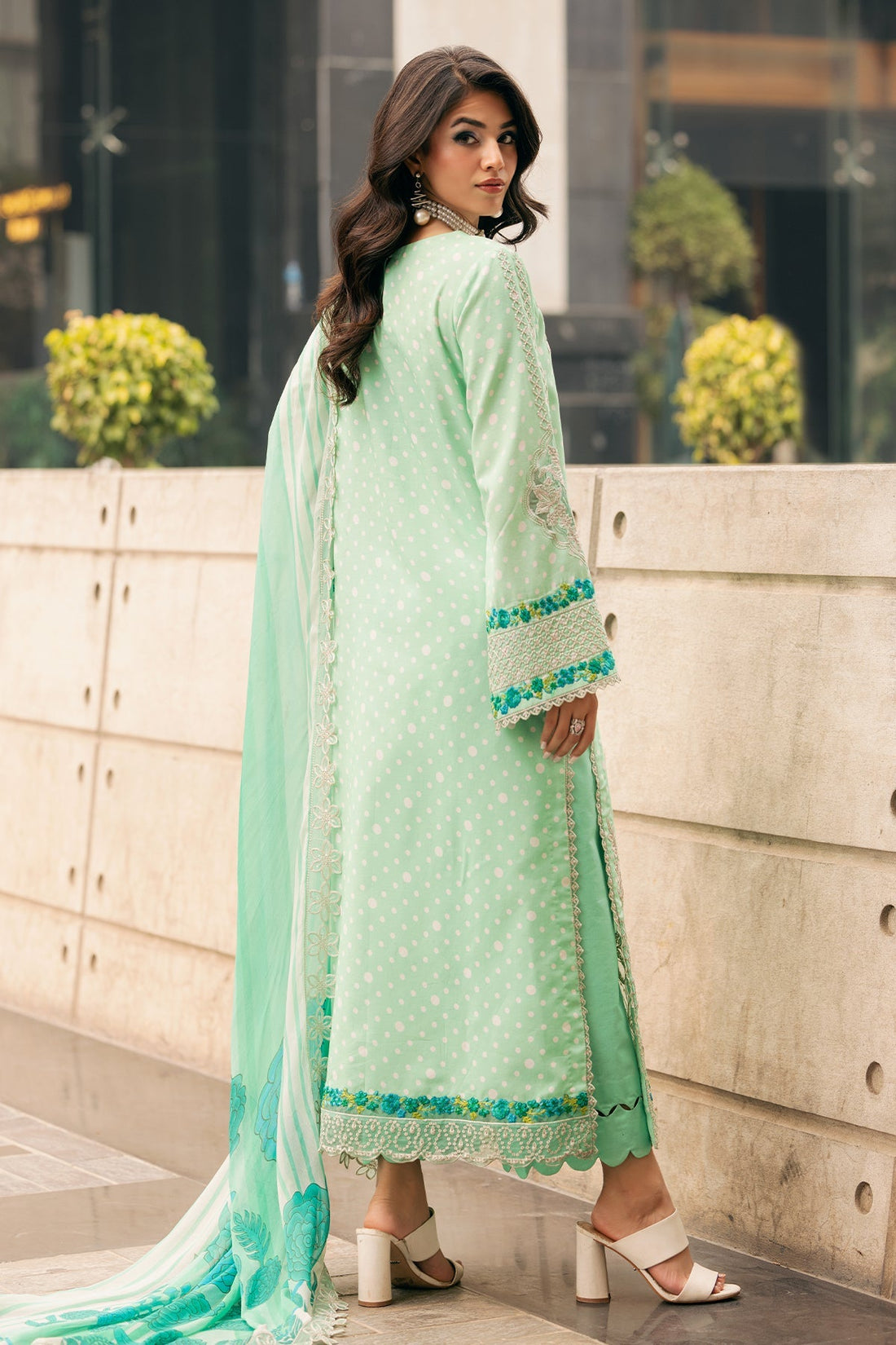 Charizma | Swiss Miss Voil Collection | CSM5-02