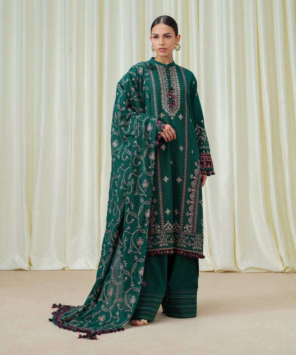 Sapphire | Fall Winter 25 | 3 Piece - Embroidered Cotton Karandi Suit 0U3PESD25V81