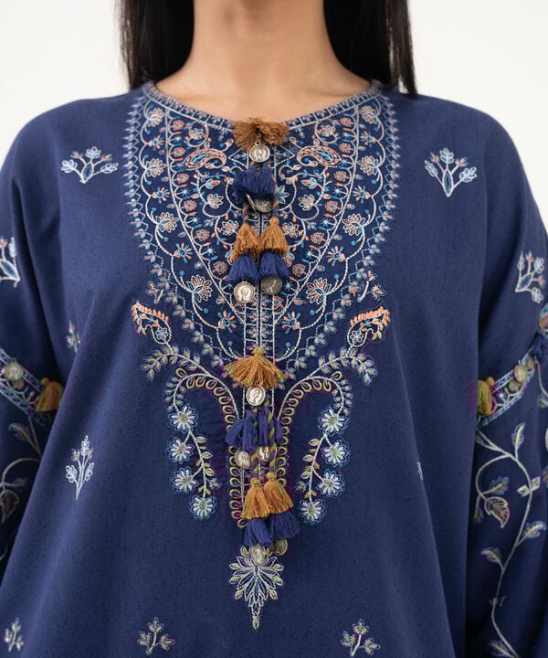 Sapphire | Fall Winter 25 | 3 Piece - Embroidered Cotton Karandi Suit 0U3PESD25V82