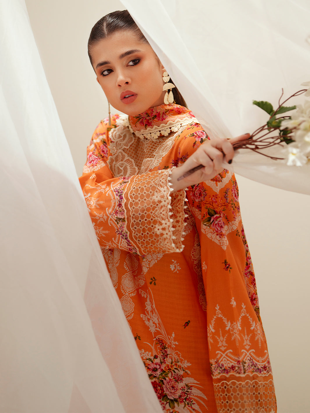 Bin Ilyas | Eres Bonita Viscose 25 | 1101-A - Official Bin Ilyas - Agha Fabrics UK