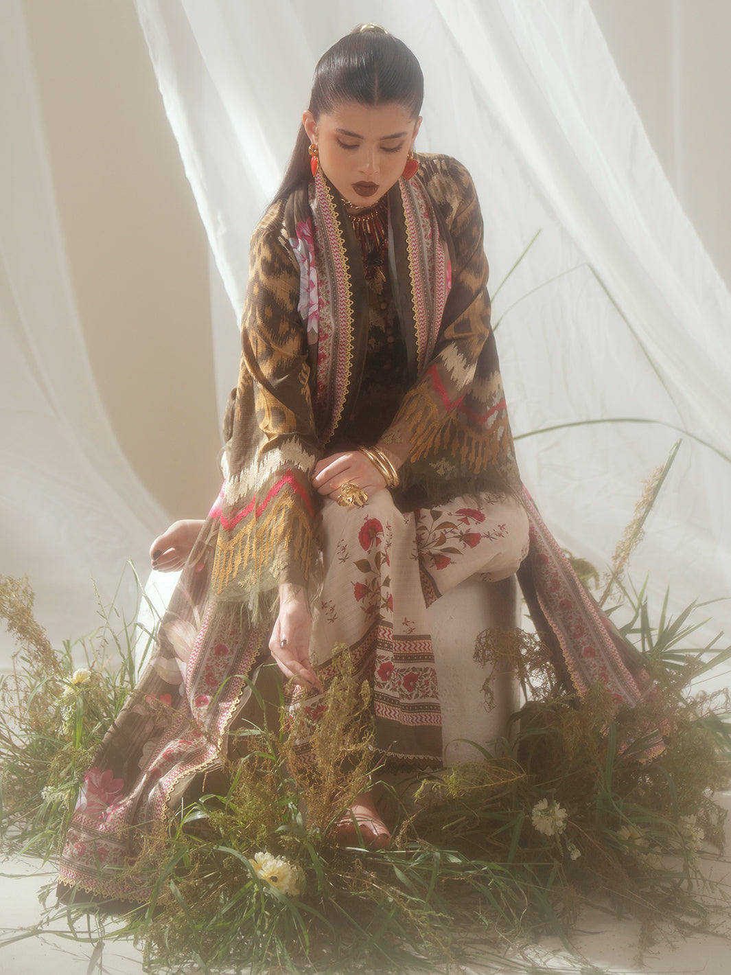 Bin Ilyas | Eres Bonita Viscose 25 | 1102-B - Official Bin Ilyas - Agha Fabrics UK