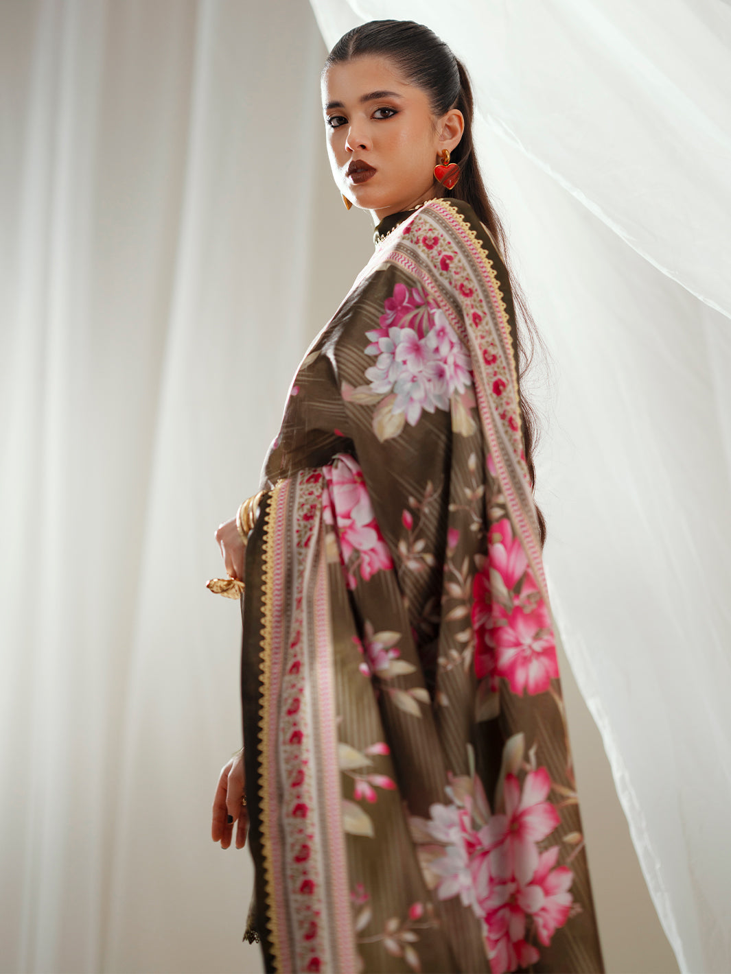 Bin Ilyas | Eres Bonita Viscose 25 | 1102-B - Official Bin Ilyas - Agha Fabrics UK