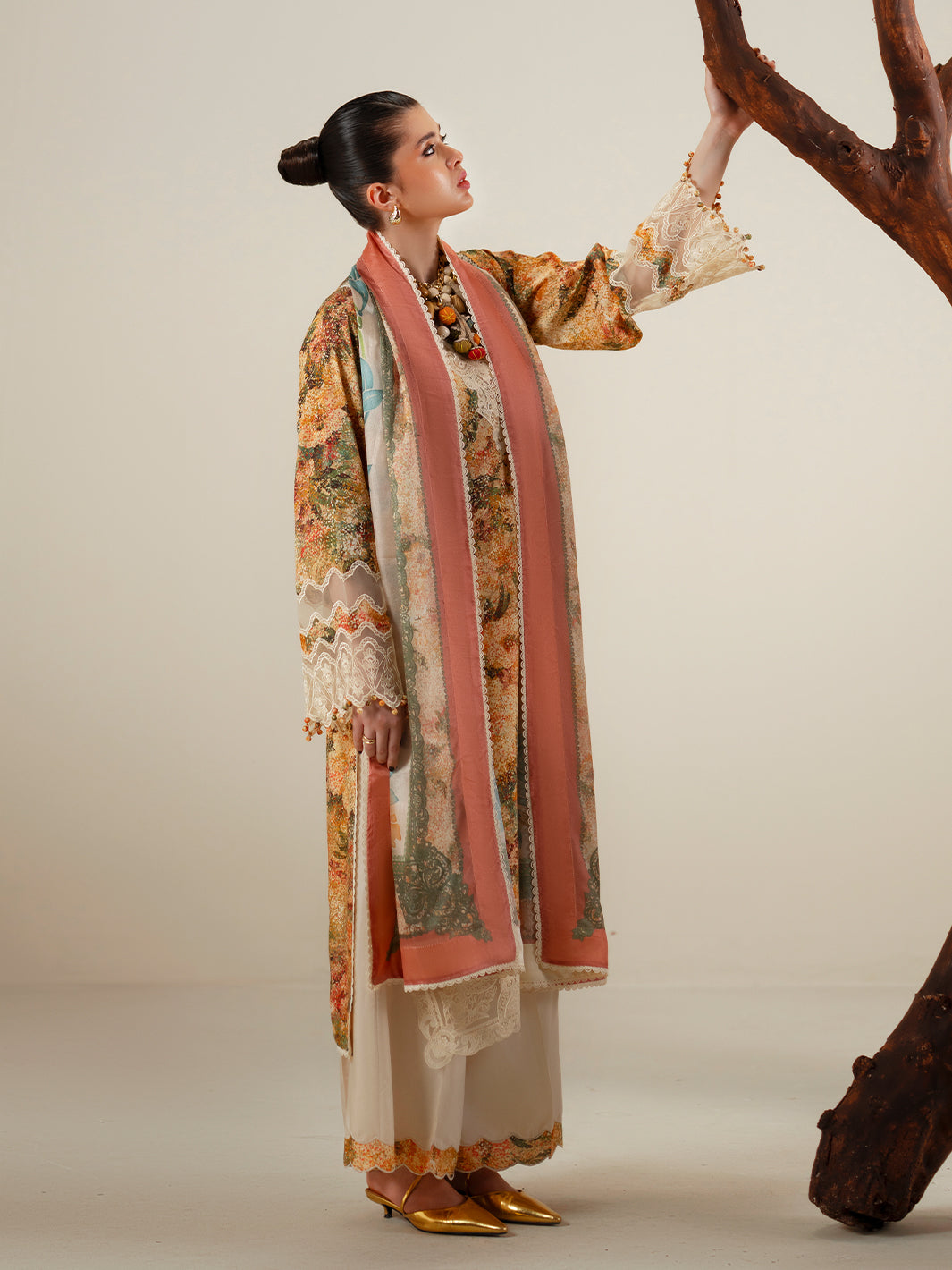 Bin Ilyas | Eres Bonita Viscose 25 | 1104-A - Official Bin Ilyas - Agha Fabrics UK