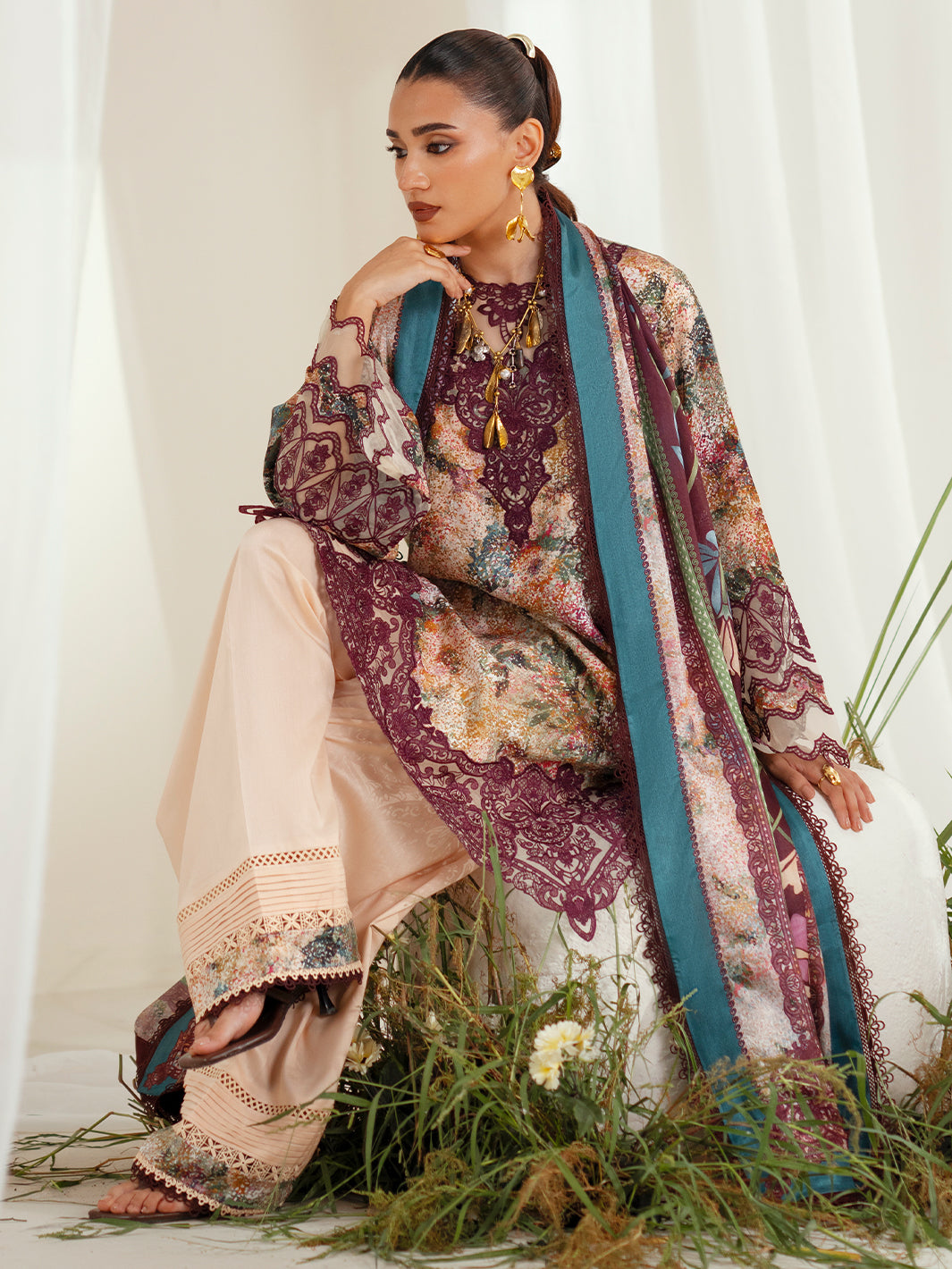 Bin Ilyas | Eres Bonita Viscose 25 | 1104-B - Official Bin Ilyas - Agha Fabrics UK