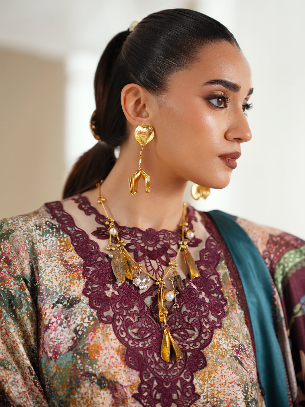 Bin Ilyas | Eres Bonita Viscose 25 | 1104-B - Official Bin Ilyas - Agha Fabrics UK