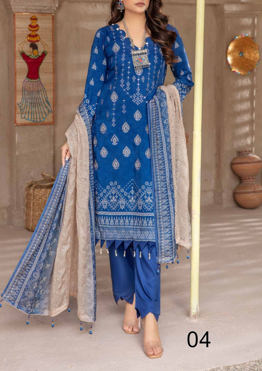Winter Collection - Laiba - D/P Viscose - V26 - LV#04 - Official Laiba - Agha Fabrics UK