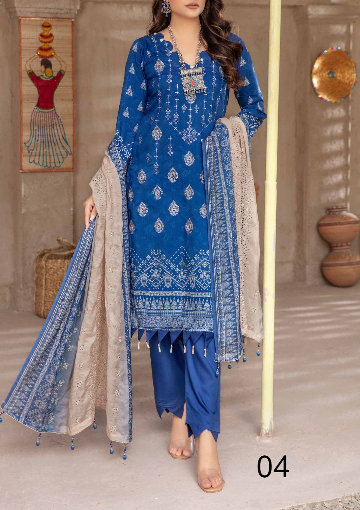 Winter Collection - Laiba - D/P Viscose - V26 - LV#04 - Official Laiba - Agha Fabrics UK