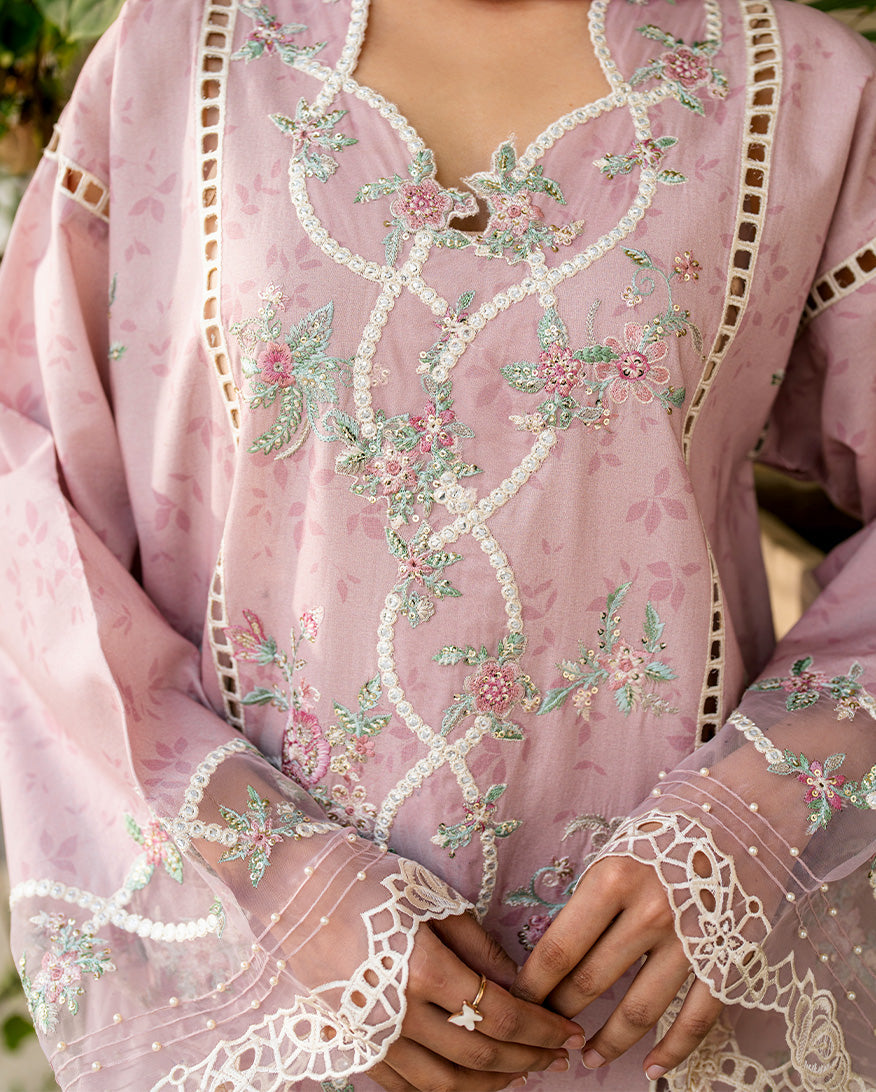 Roheenaz | Aashiyana Lawn | Ameema