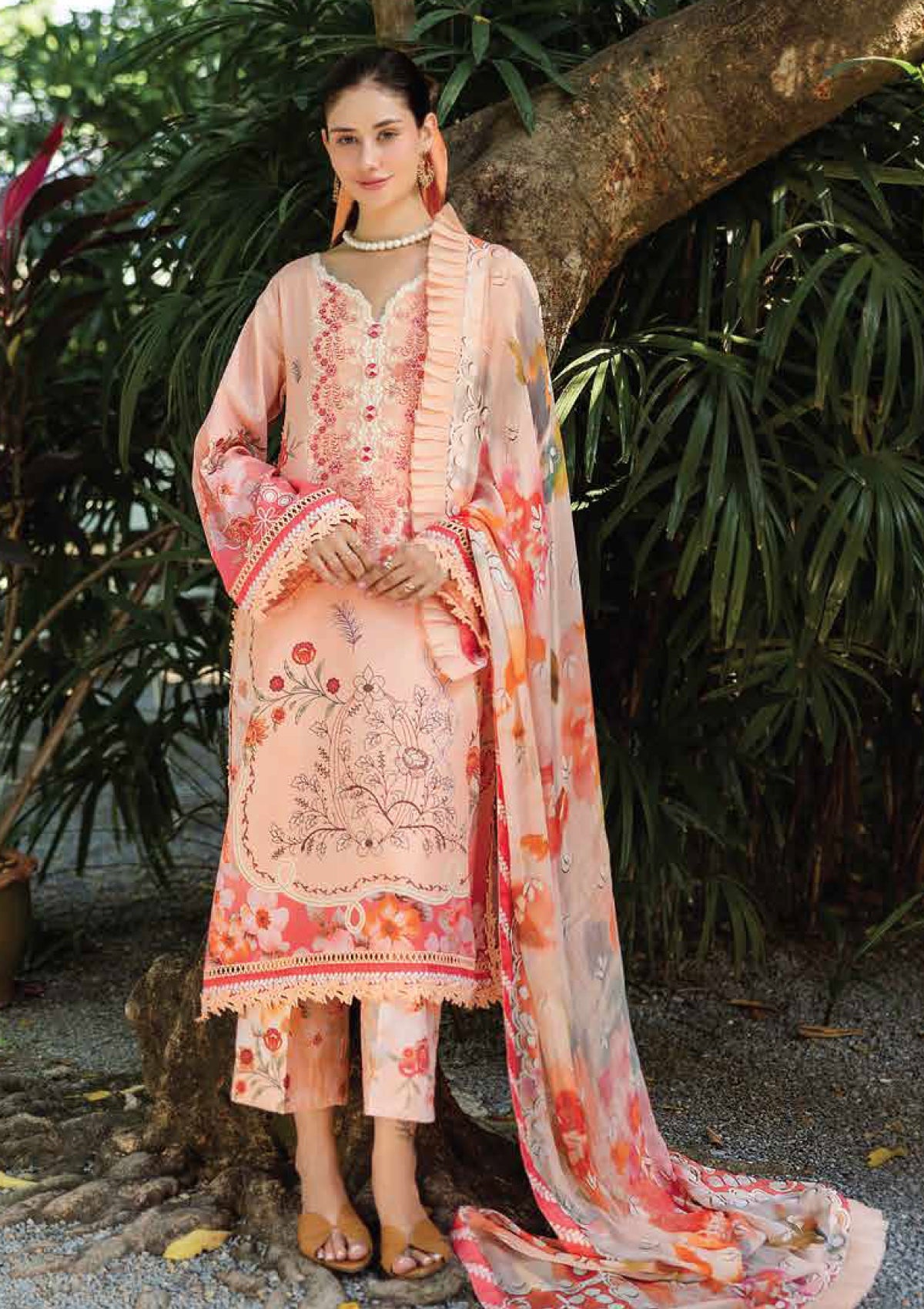 Lawn - Roheenaz - Ethereal Bloom 25 - RNZ#05-A - Zaria