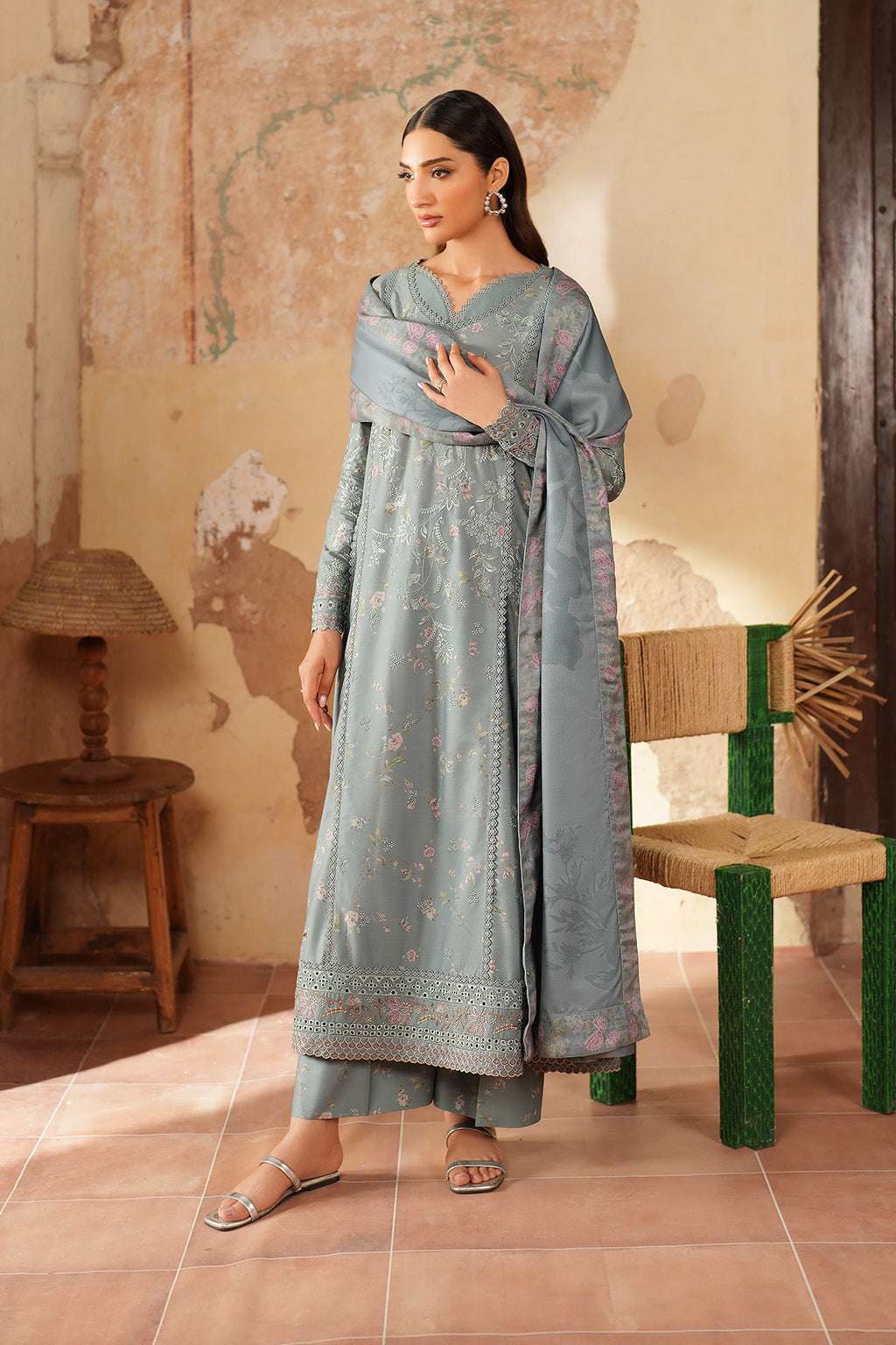 Iznik | Winter 25 | IPF-10 - Official Iznik - Agha Fabrics UK