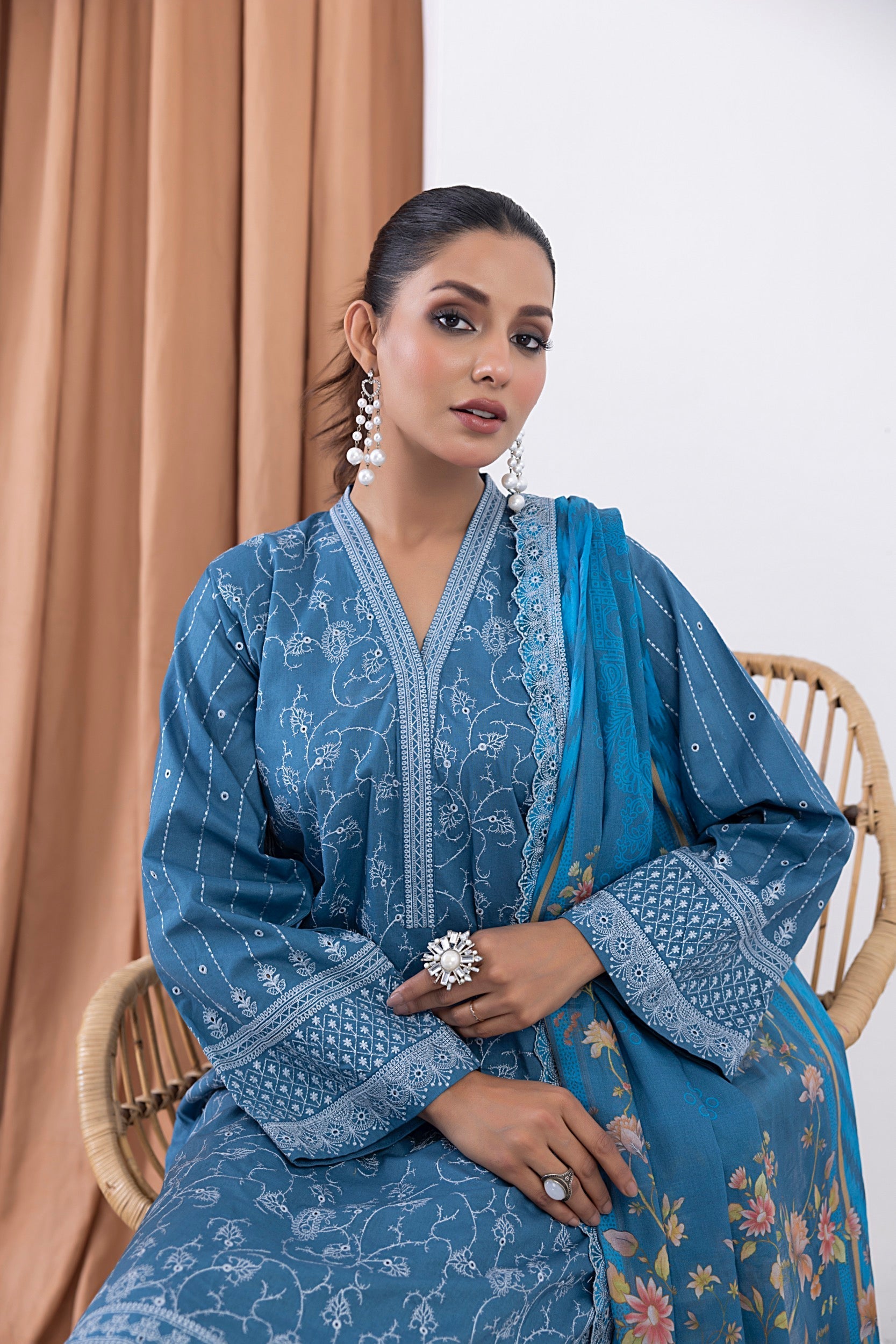 LSM | Winter Marina 24 | 0689 - Official LSM - Agha Fabrics UK