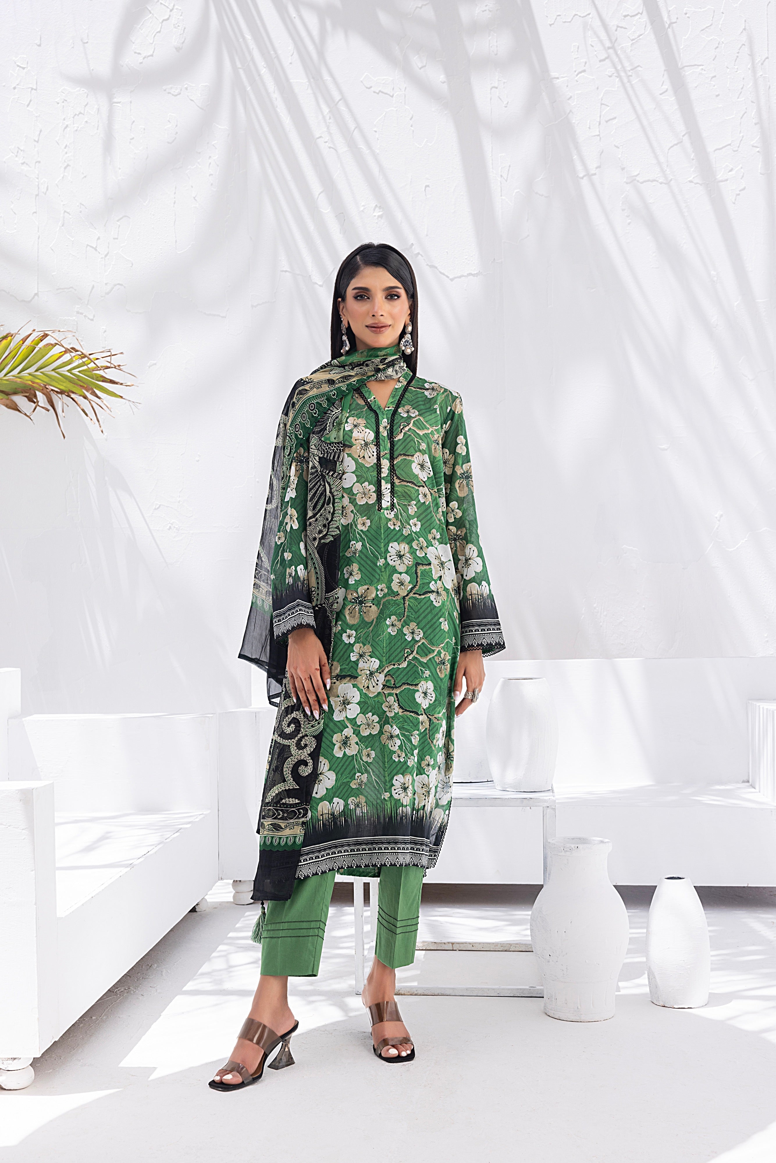 LSM | Winter Marina 24 | 0104