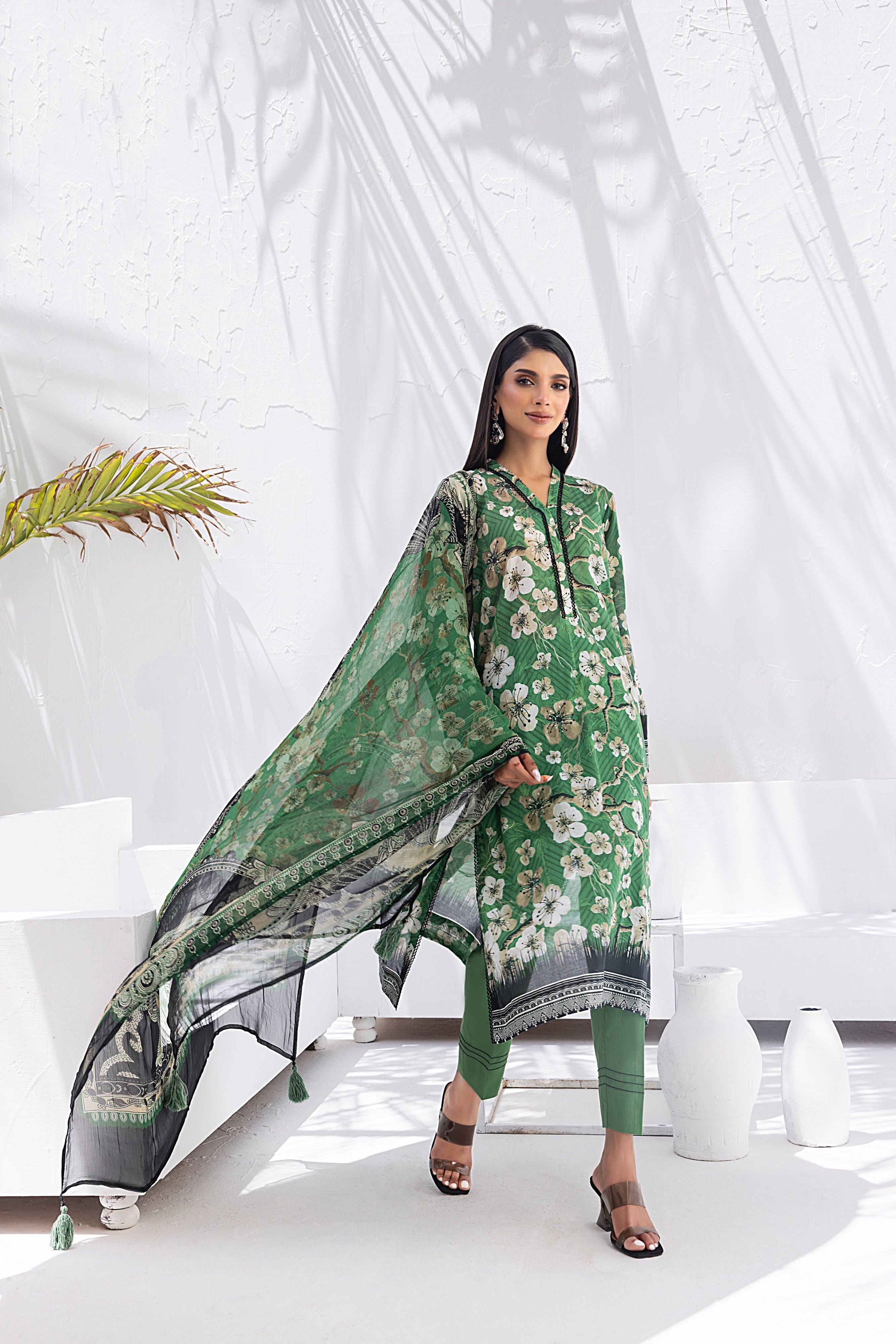 LSM | Winter Marina 24 | 0104