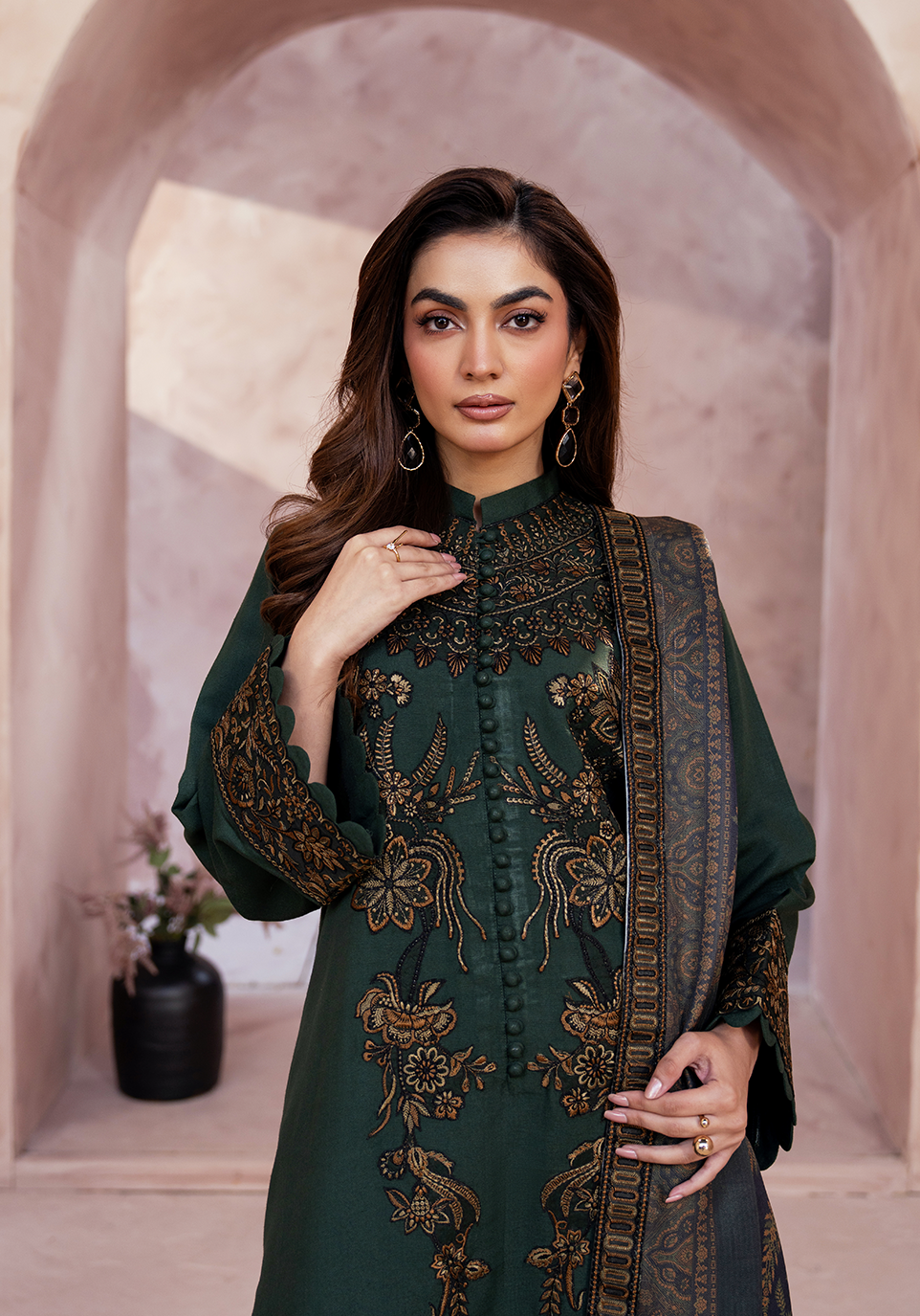 Zarqash | The Winter Luxe Pret | MOSS POISE