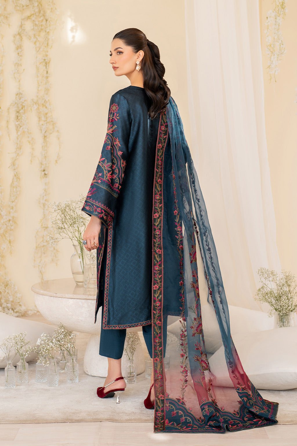 Iznik | Festive Formal | UE-379 Embroidered Pure silk - Official Iznik - Agha Fabrics UK