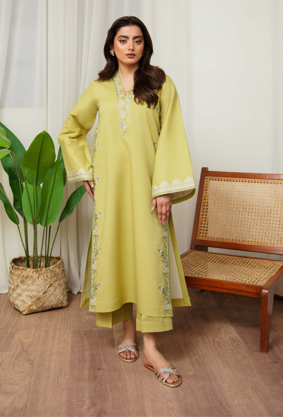 Humdum | Ayra Ready to wear | Ayra - D08