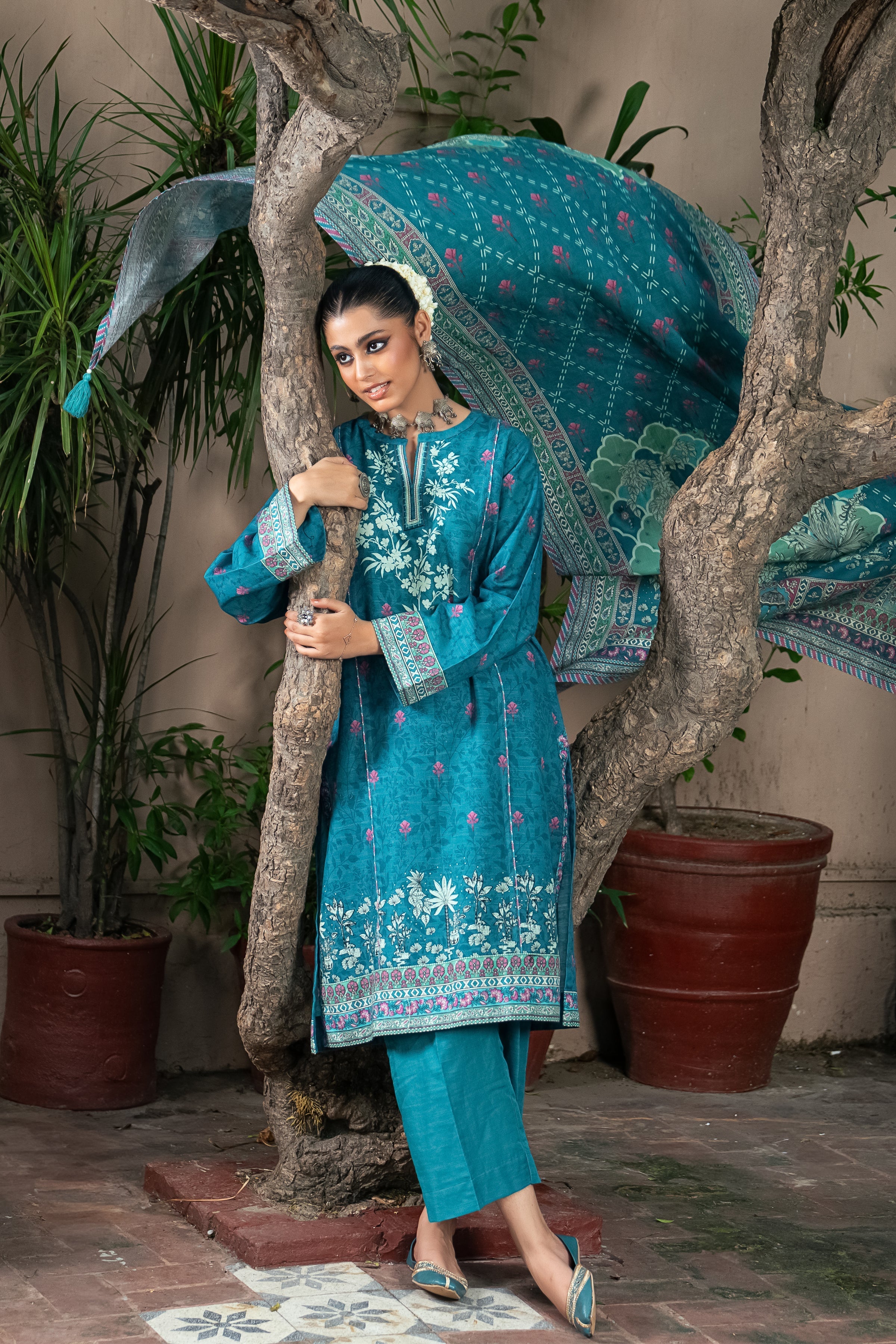 LSM | Winter Marina 24 | Z-0189 - Official LSM - Agha Fabrics UK