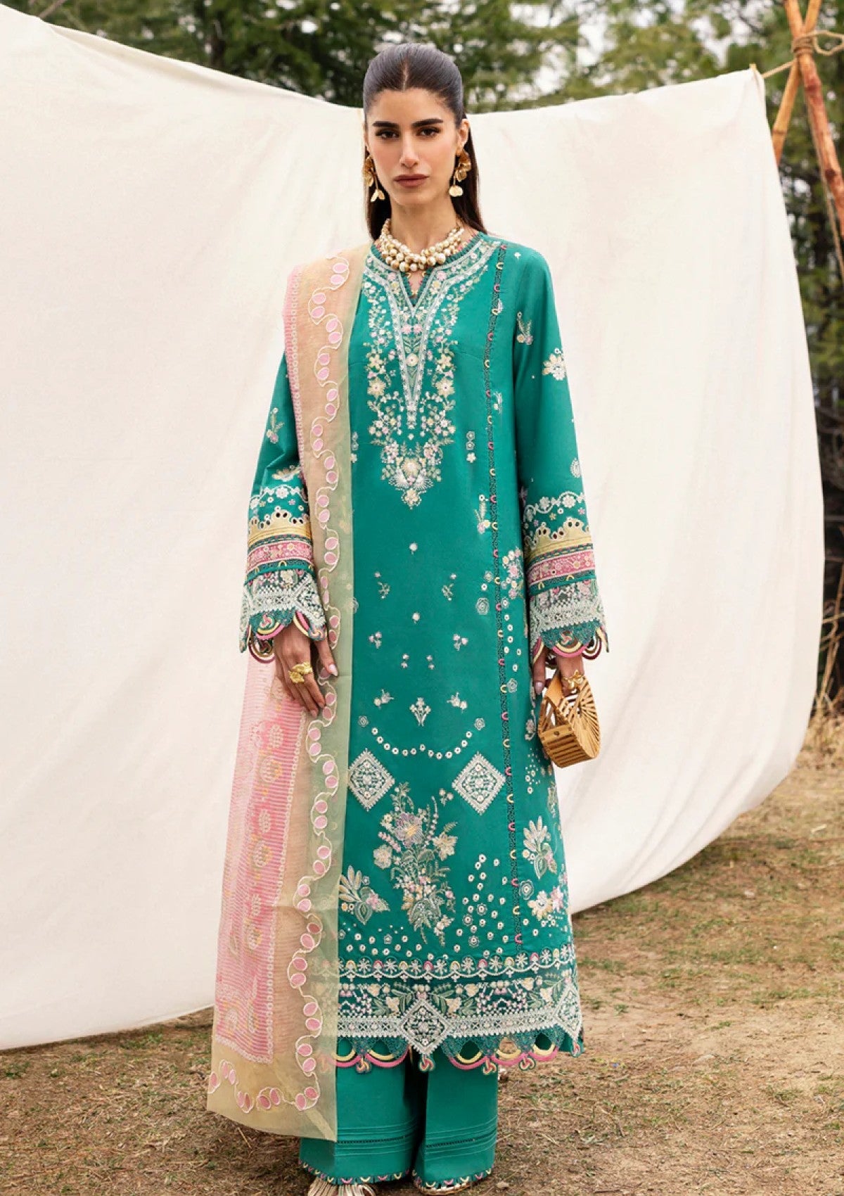 Lawn - Qalamkar - Qlinekari 25 - DC#08 - Elida