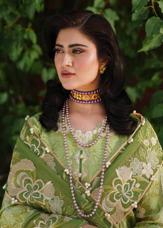 Shurooq | Luxury Lawn 24 | OLIVIA