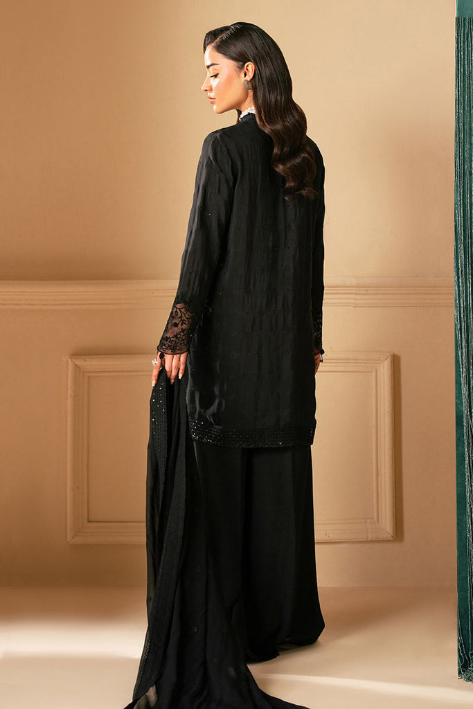 Cross Stitch | Luxe Atelier 25 | RAVEN HAZE