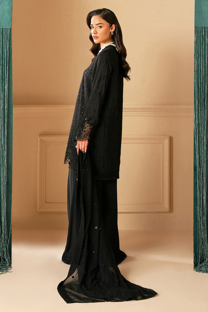 Cross Stitch | Luxe Atelier 25 | RAVEN HAZE