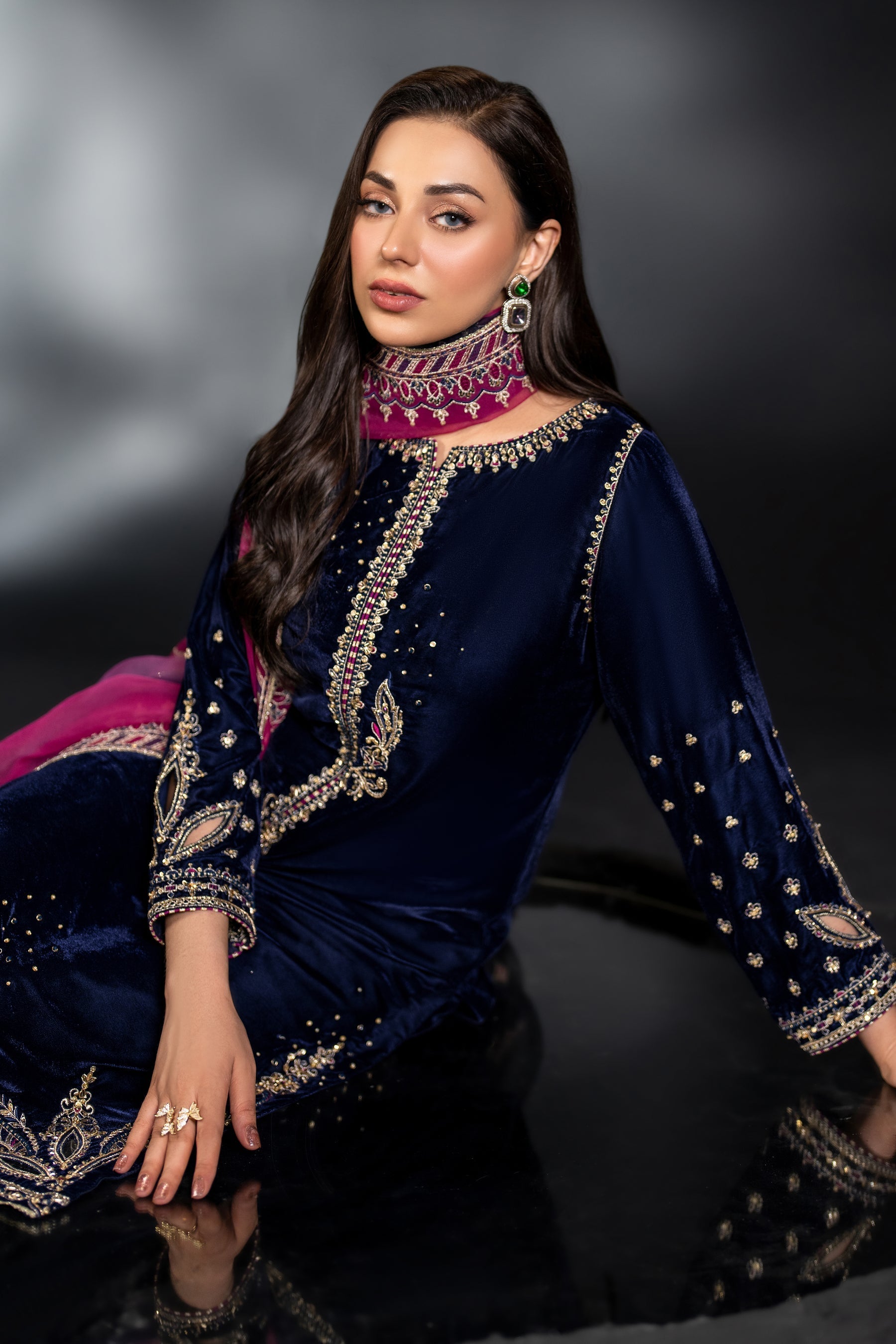 Naqshi | Makhmal 24 | IFRAH