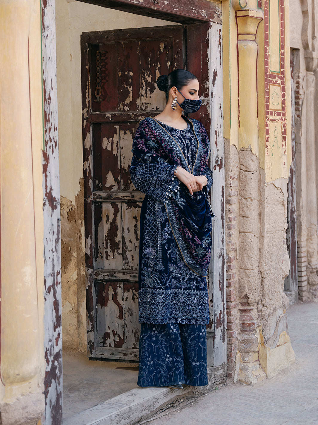 Flossie | Siara Velvet Formals | V-106 - A - Official Flossie - Agha Fabrics UK