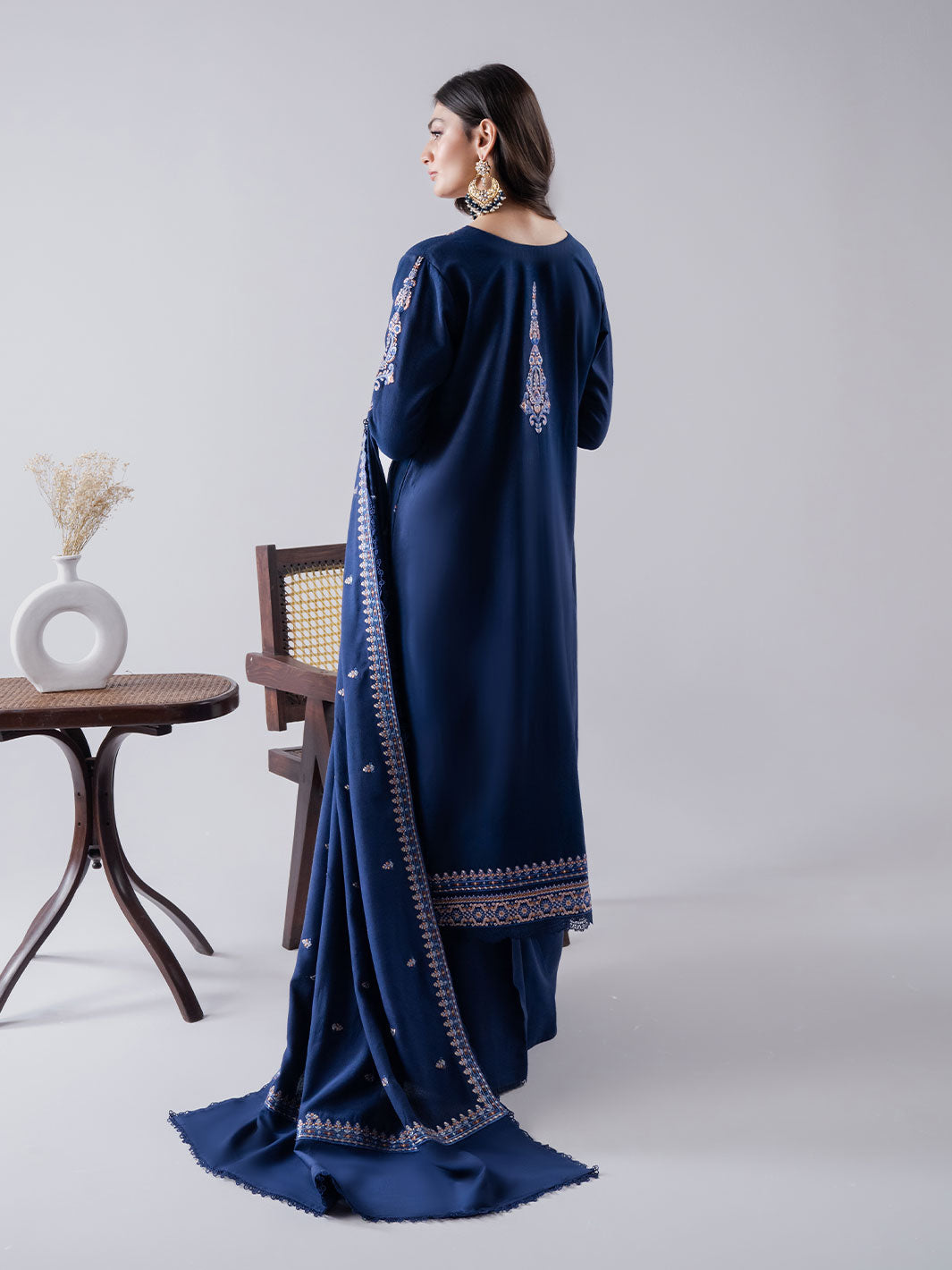 Faiza Faisal | Winter Edit 2024 | NAILA - Official Faiza Faisal - Agha Fabrics UK
