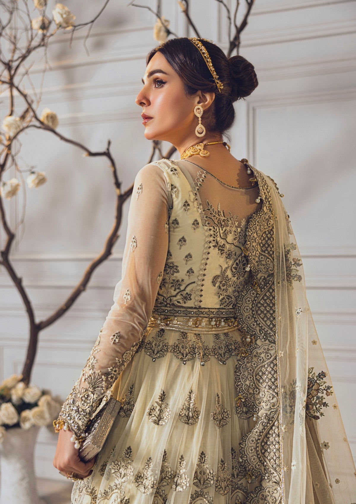 Formal Collection - Rubaaiyat - Wedding Edit 24 - Off White - Official Rubaaiyat - Agha Fabrics UK