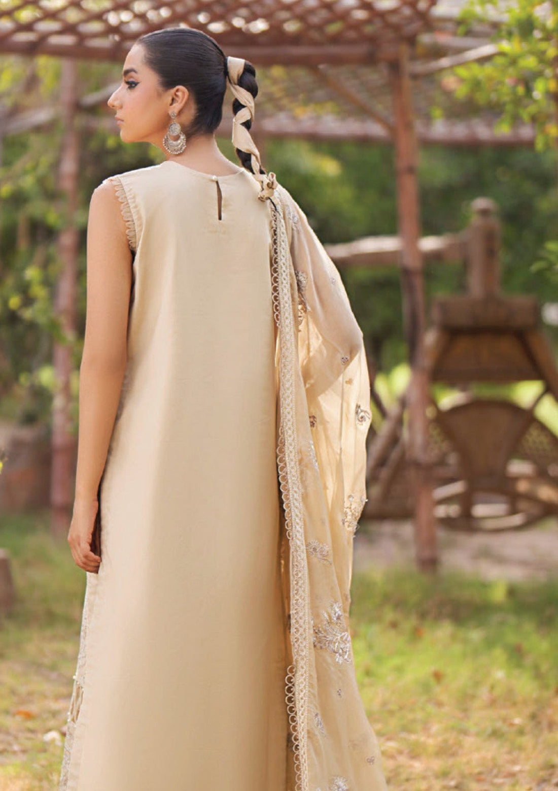 Lawn - Humdum - Selin - HS25#08