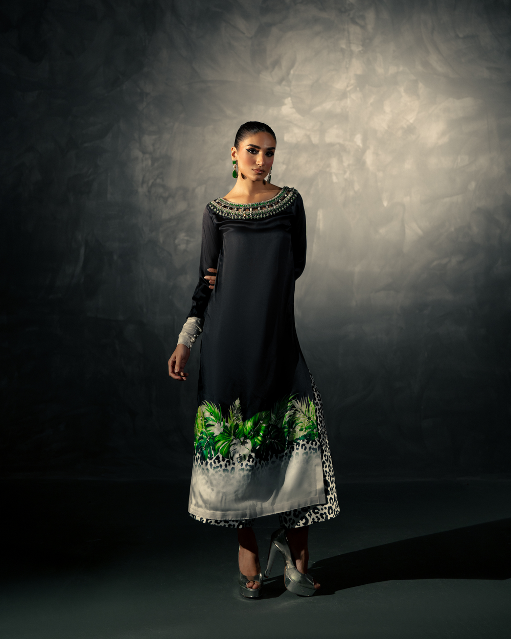 Vasal | Zyra Luxe Pret 26 | Noir Amber