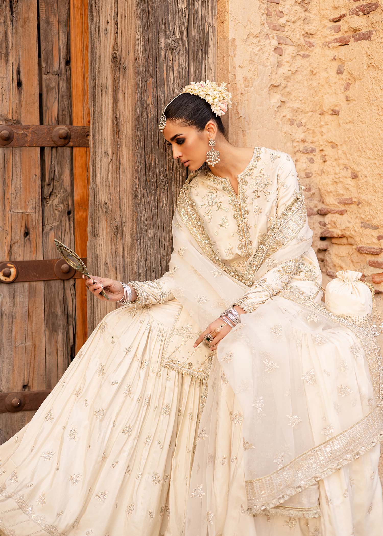 Akbar Aslam | Luxury Formals | Roshaneh