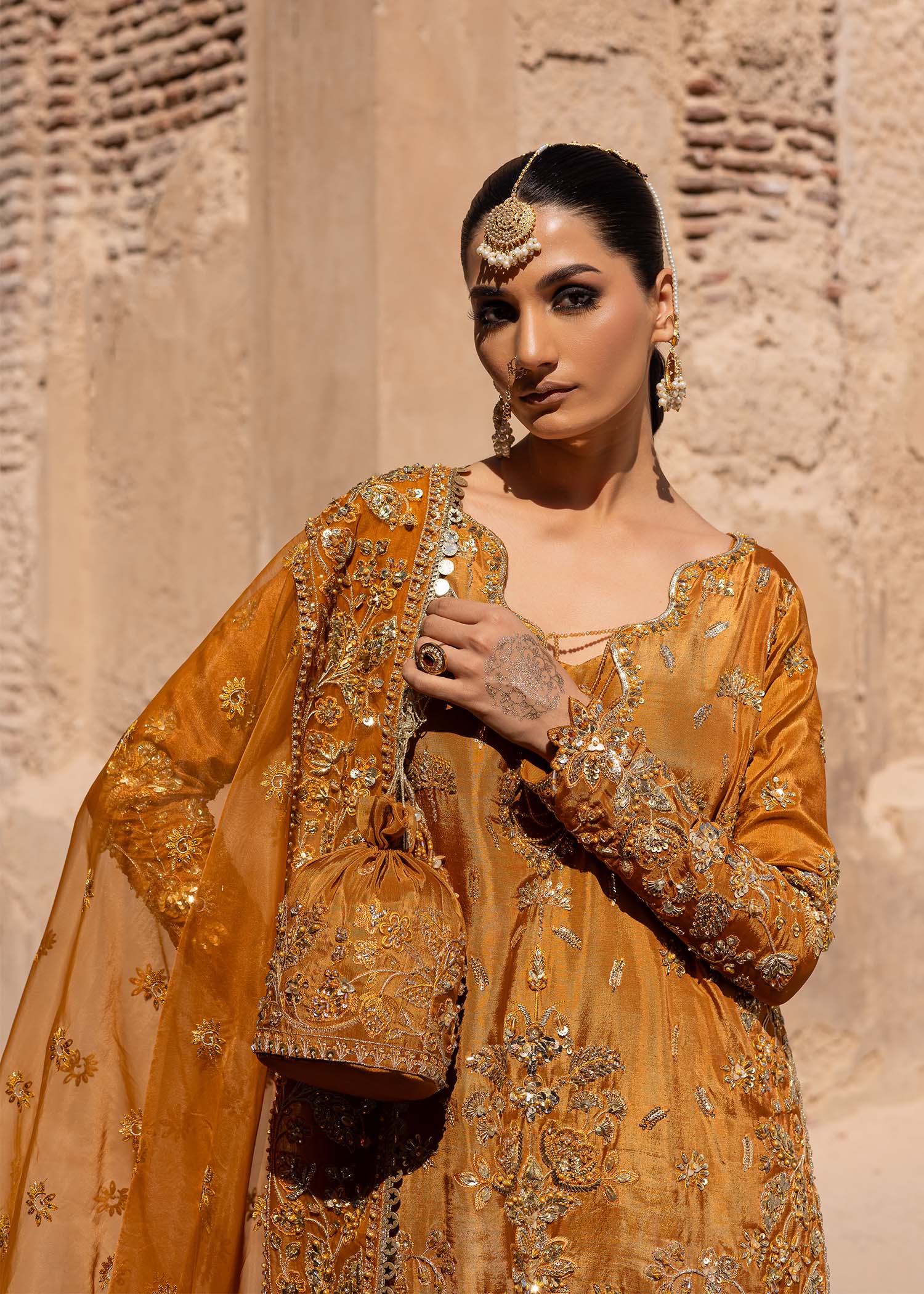 Akbar Aslam | Luxury Formals | Zarmisha