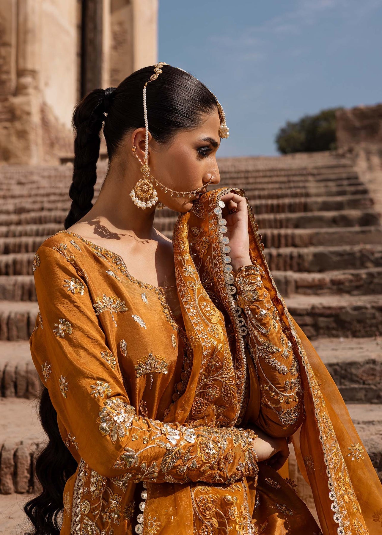 Akbar Aslam | Dastaan Luxury Formals | Zarmisha