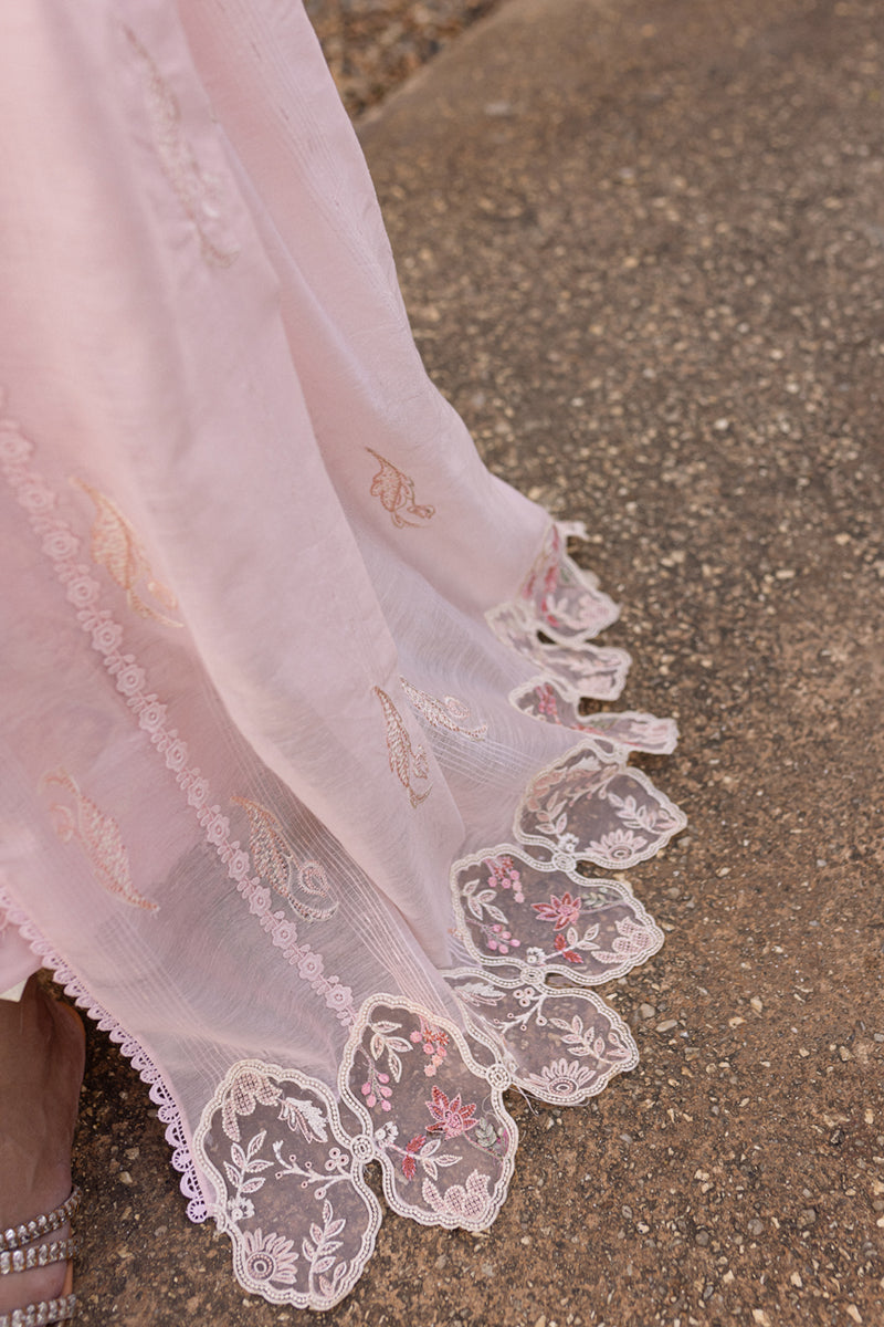 Qalamkar | Q Line Lawn 25 | QM-03 Rune