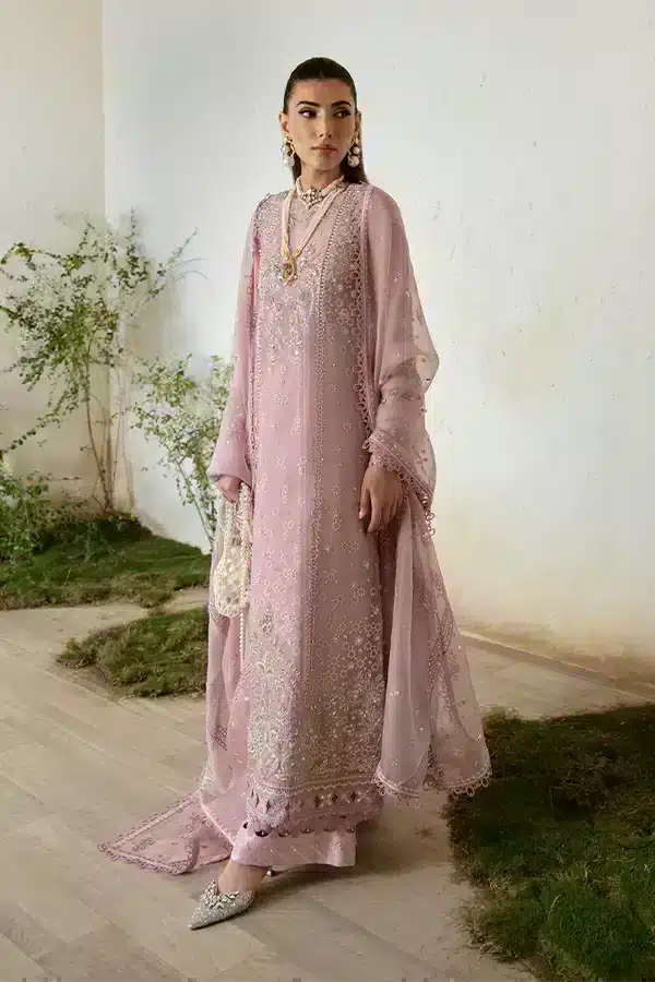 Suffuse | Freeshia Formals 23 | Raha -  Suffuse Formal -  Agha Fabrics