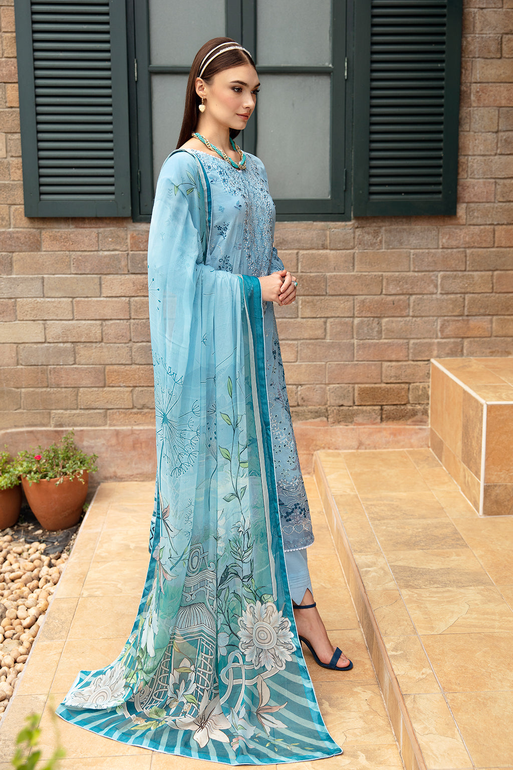 Ramsha | Riwayat Lawn Collection | Y-911