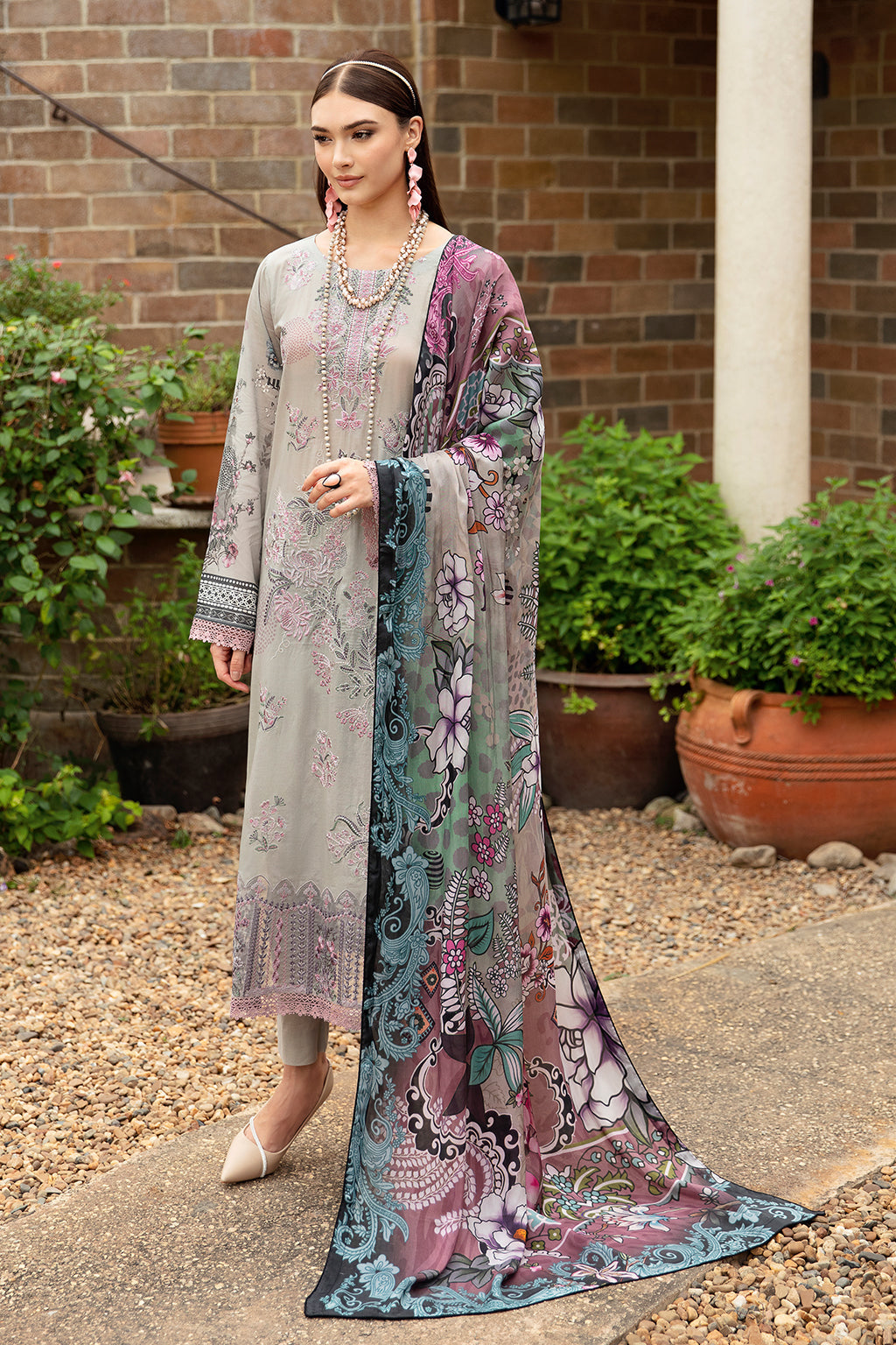 Ramsha | Riwayat Lawn Collection | Y-902