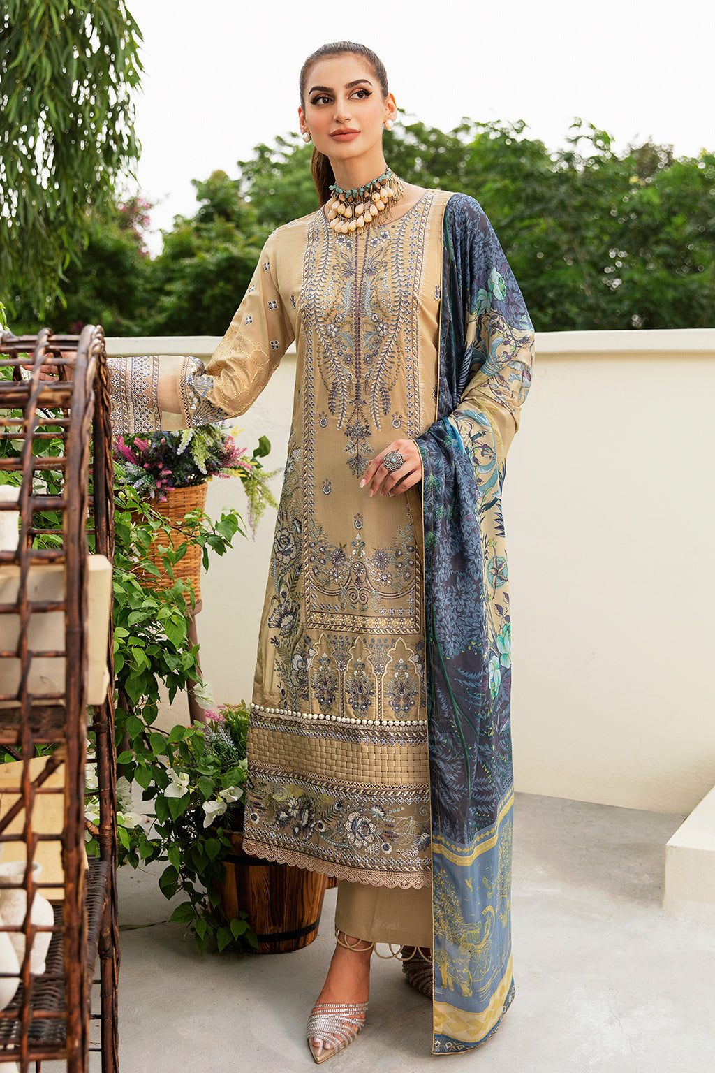 Ramsha | Riwayat Lawn Collection | Y-802