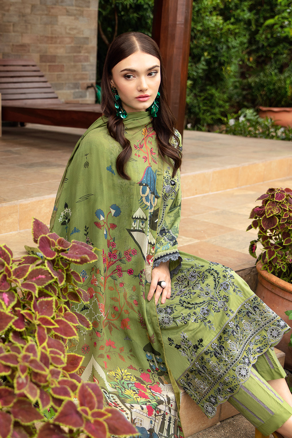 Ramsha | Riwayat Lawn Collection | Y-912