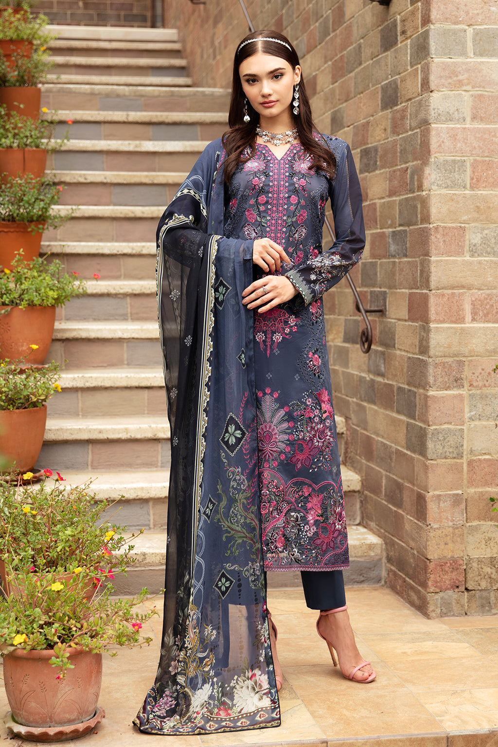 Ramsha | Riwayat Lawn Collection | Y-901