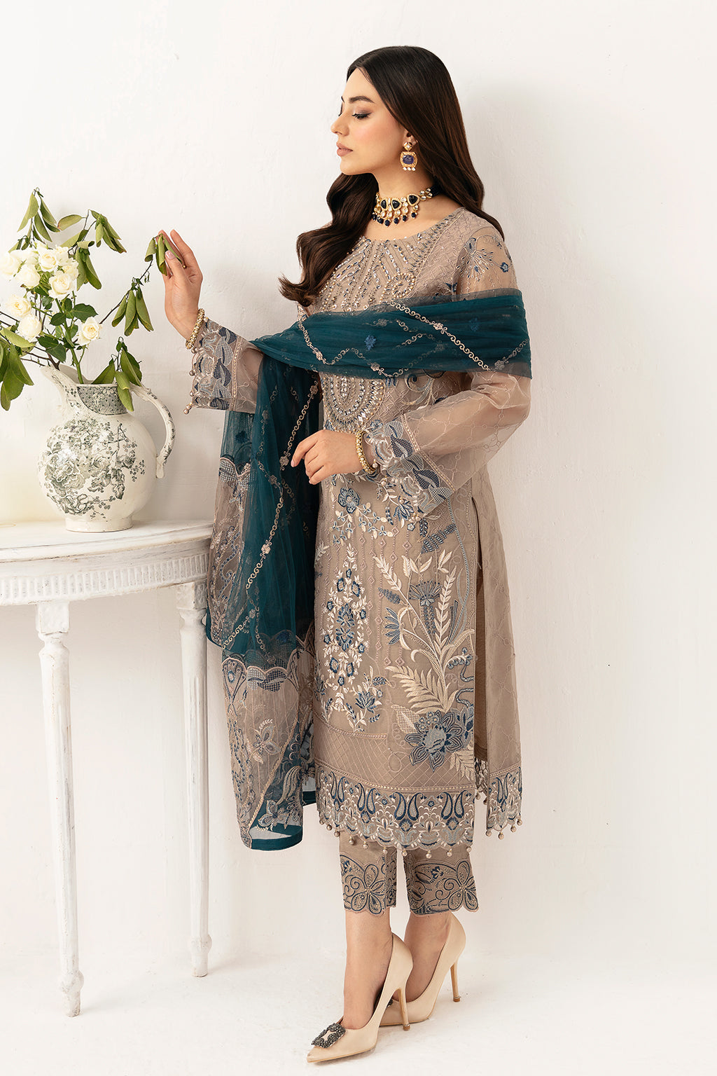 Ramsha | Minhal Organza Collection | M-1106 - Official Ramsha - Agha Fabrics UK