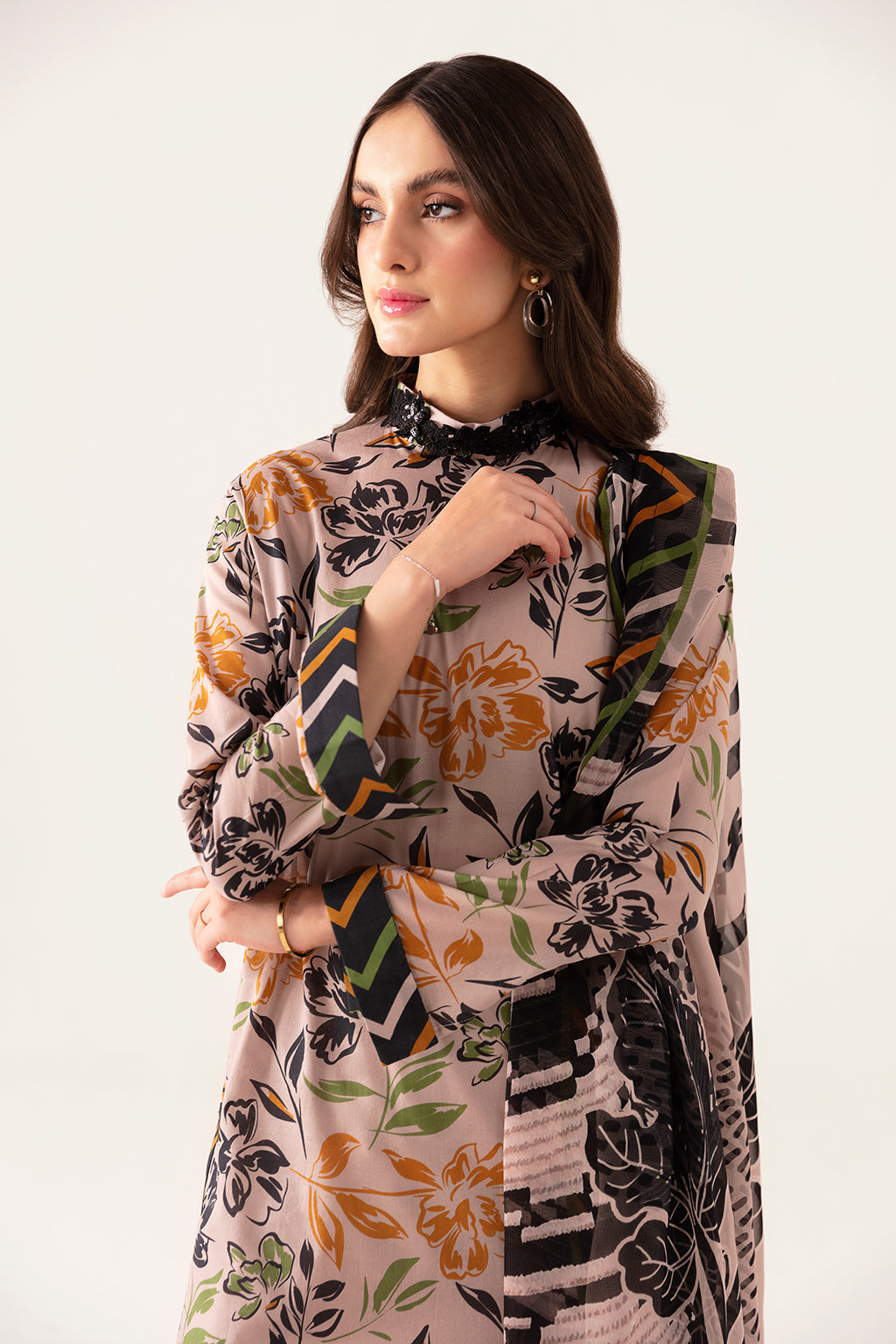 Ramsha | Pinted Lawn | RP-106 - Official Ramsha - Agha Fabrics UK