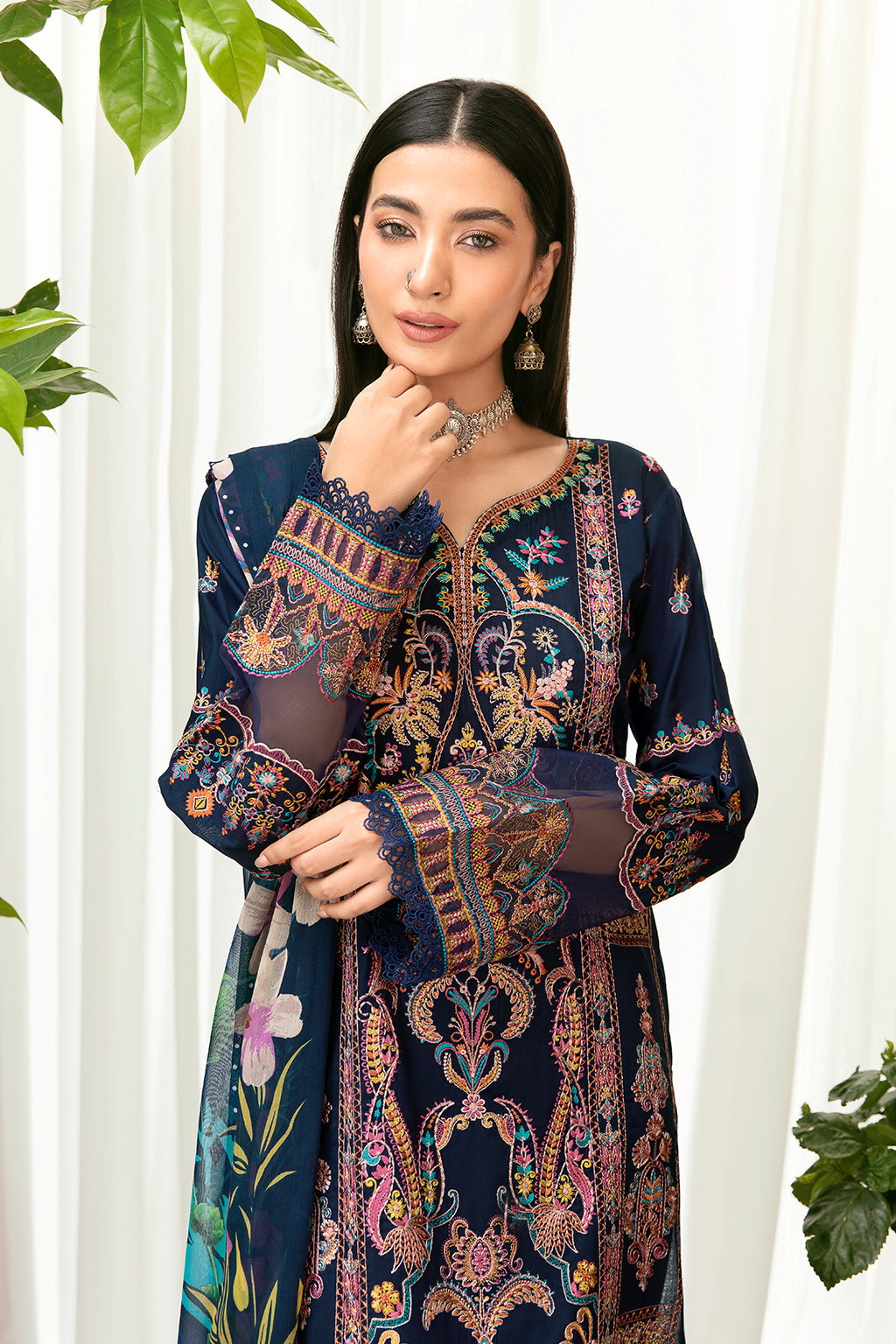 Ramsha | Luxury Lawn 24 | L-802