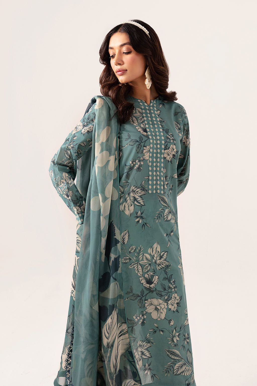 Ramsha | Pinted Lawn | RP-104 - Official Ramsha - Agha Fabrics UK