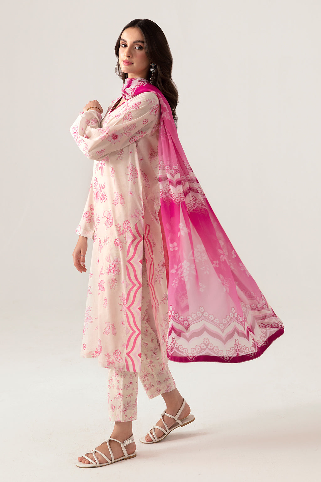 Ramsha | Pinted Lawn | RP-105 - Official Ramsha - Agha Fabrics UK